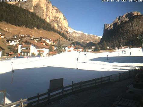 santa cristina webcam|Webcams Val Gardena: Ortisei, Selva & S. Cristina.